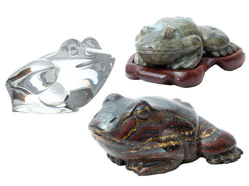 DAUM CRYSTAL FROG (1)+ STONE FROGS (2)  H     " L 4" - 6" 