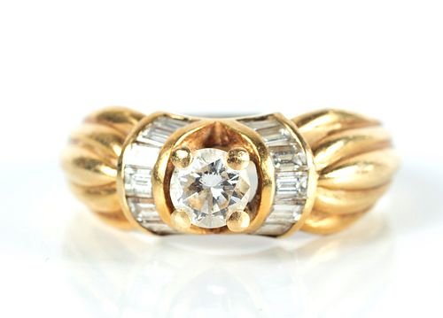 DIAMOND  15PTS AND 18KT GOLD RING SIZE 8 