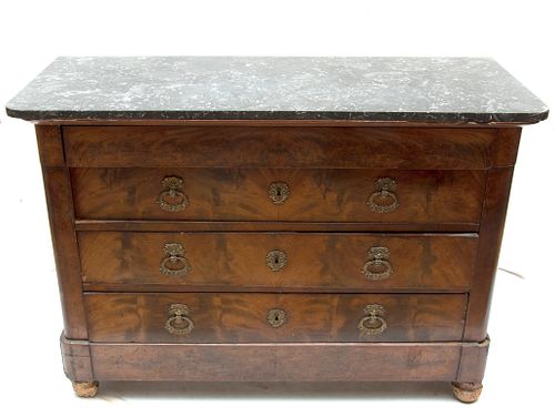 FRENCH EMPIRE FLAME GRAIN MAHOGANY CHEST OF DRAWERS, 19TH C, H 35.25", W 51", MARBLE TOP 