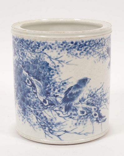 CHINESE BLUE AND WHITE BRUSH POT H 6" D 5 1/2" 