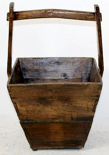 Chinese wooden rice bucket