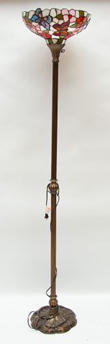 METAL TORCHIERE STYLE FLOOR LAMP, LEADED SHADE H 71" DIA 14" 