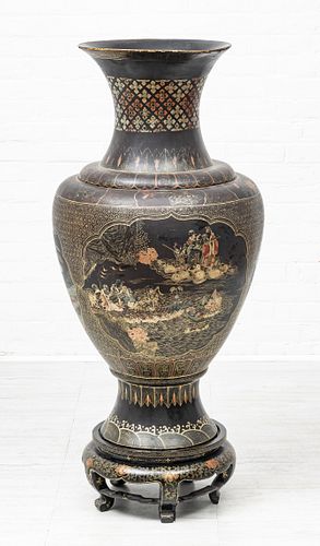 CHINESE PALACE SIZE HAND DECORATED LACQUER URN ON PLINTH 19TH/20 C. H 43", DIA 22"
