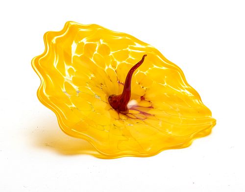 DALE CHIHULY, GLASS YELLOW AND RED BEL FIORI, DIA 11.5" 
