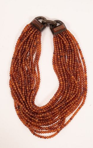 18 STRAND AMBER COLOR BEAD NECKLACE  L 17" 