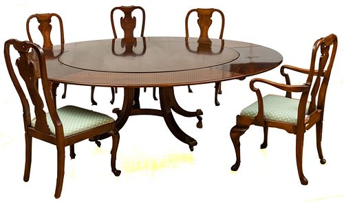 GEORGIAN STYLE MAHOGANY ROUND DINING ROOM TABLE, 13 CHAIRS H 27" DIA 62" + 28" 