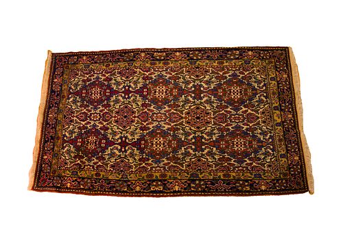 SEMI-ANTIQUE PERSIAN ISFAHAN HANDWOVEN WOOL RUG, C. 1950S, W 3' 3", L 5' 7" 