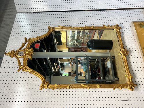 CHIPPENDALE STYLE PAGODA GILT WOOD MIRROR, C. 1960, H 31", W 24"