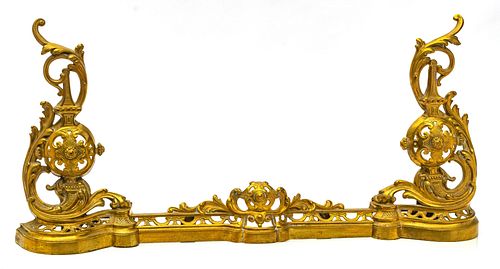 FRENCH LOUIS XV STYLE DORE BRONZE ADJUSTABLE FIREPLACE FENDER, 19TH C, 3 PCS, H 17", L 18""-38"
