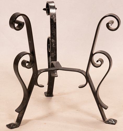 WROUGHT IRON PLANT STAND, H 17", DIA 16" 