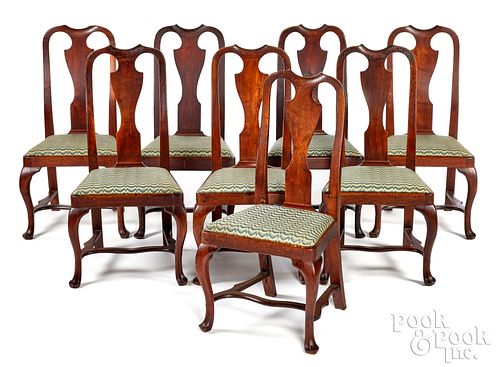 Eight Philadelphia Queen Anne walnut dining chairs