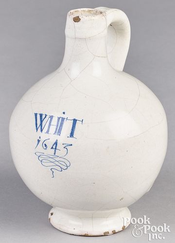 English Delftware Whit bottle, dated 1643