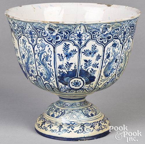 Large Delftware footed bowl, dated 1719