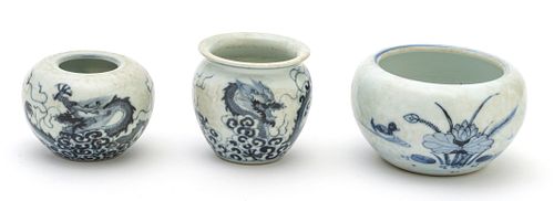 CHINESE BLUE AND WHITE  PORCELAIN WATER POTS, 3 PCS. H 2.5", DIA 3.5" 