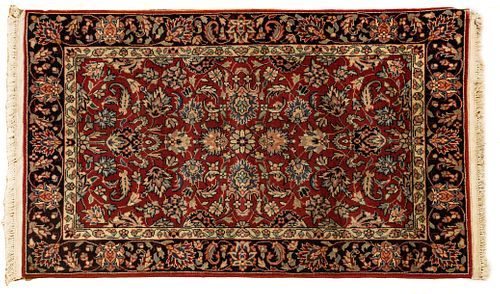 INDO-PERSIAN HANDWOVEN WOOL RUG, C. 2000, W 2' 6", L 4' 