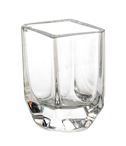 KOSTA BODA ART GLASS VASE, 20TH C., H 7", W 6", L 4.5" 