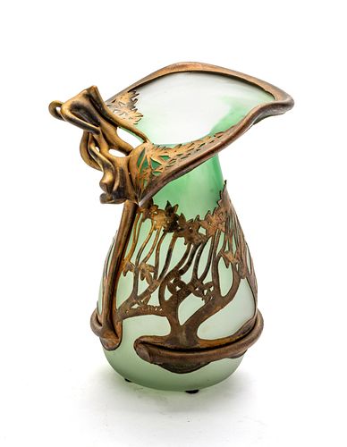JACK IN THE PULPIT GREEN  FROSTED GLASS VASE, BRONZE ENCASED H 9" W 7" 