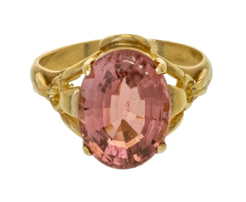 + PINK TOURMALINE AND 14 KT YELLOW GOLD RING SIZE 5 3/4 