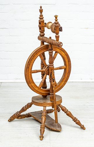 AMERICAN UPRIGHT STYLE SPINNING WHEEL C. 1890-1910 H 35.5" W 18" L 18" 