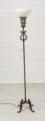 WROUGHT IRON  STANDING LAMP H 62" 