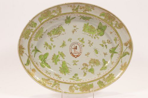 CHINESE EXPORT ARMORIAL PORCELAIN PLATTER, 18TH C, W 11.75", L 14.5"