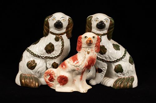 STAFFORDSHIRE KING CHARLES SPANIELS, PAIR AND A SINGLE H 9*, 7" 