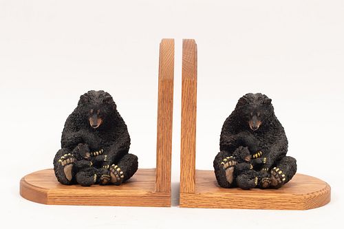 MAPLE BOOKENDS: BLACK BEAR AND CUB H 8" X 8" 