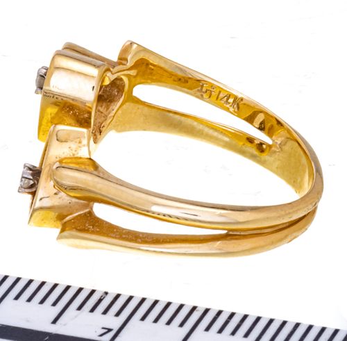 14 KT TWO HEARTS RING SIZE 6 3/4 