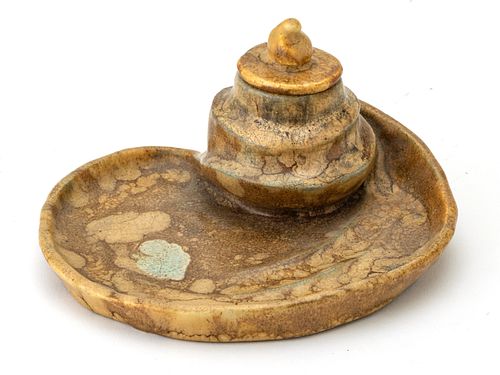 MARY CHASE PERRY PEWABIC POTTERY "FLOWING MATTE" GLAZE COVERED INKWELL AND PEN REST, C.1903, H 2.75" W 5.75" D 5" 