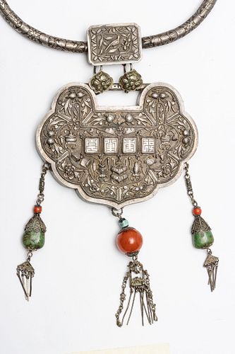 CHINESE UNMARKED SILVER, TURQUOISE & CARNELIAN NECKLACE, DIA 8.5", T.W. 11.73 TOZ 