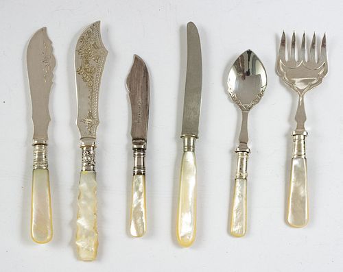 MOTHER OF PEARL HANDLE FLATWARE, 18 HORS D'OEUVRE KNIVES + 22 PCS. 