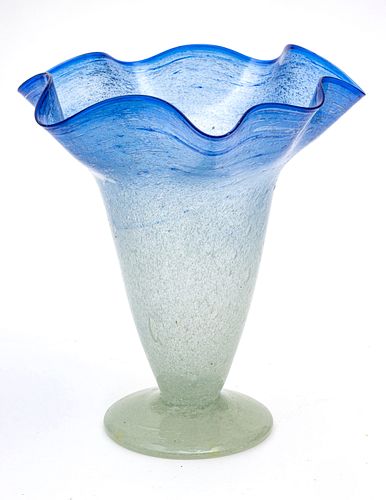 AMERICAN BLOWN GLASS VASE, 20TH C., H 14", DIA 13" 