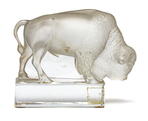 LALIQUE FROSTED CRYSTAL BISON PAPERWEIGHT, H 4", L 5"