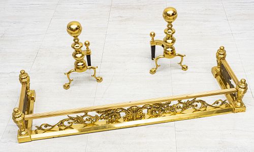 BRASS FIREPLACE FENDER AND ANDIRONS, 20TH C., H 8.5", W 48.5", D 15" (FENDER) 