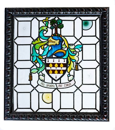 LEADED STAINED GLASS FAMILIAL CREST WINDOW, H 35", W 32" 