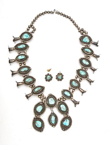SQUASH BLOSSOM TURQUOISE & UNMARKED SILVER NECKLACE & EARRINGS, 3 PCS, L 2", T.W. 290 GR 