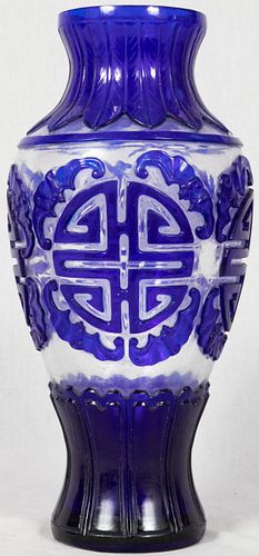 CHINESE CARVED BLUE OVERLAY GLASS BATS VASE QING DYNASTY, 18TH/19TH CENTURY H 12.25" DIA 5.5" 