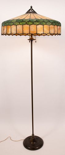 HANDEL LEADED GLASS SHADE ON UNMARKED FLOOR LAMP H OVERALL 61" DIA 22.25", H.7" SHADE 