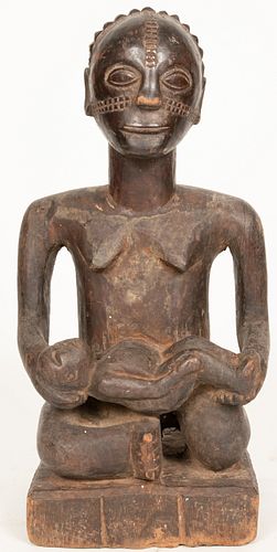 DEMOCRATIC REPUBLIC OF CONGO, AFRICAN, CARVED WOOD, MOTHER HOLDING CHILD H 18" W 11" D 8" 
