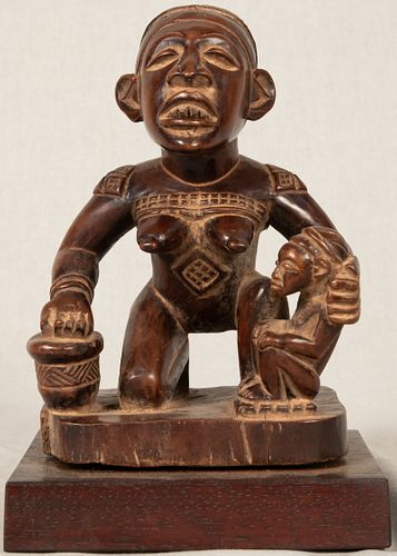 CONGO, DEMOCRATIC REPUBLIC OF THE CONGO, AFRICAN CARVED WOOD MATERNITY FIGURE H 8" W 5" D 4" 