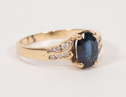 BLUE SAPPHIRE & 14KT YELLOW GOLD RING, SIZE 7, T.W. 2.6 GR 