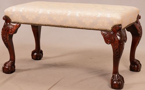 CHIPPENDALE STYLE MAHOGANY BENCH, H 19", L 33", D 16.5"