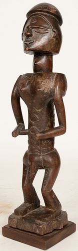 PENDE, CONGO,  AFRICAN CARVED WOOD MALE SCULPTURE H 19" W 5" 