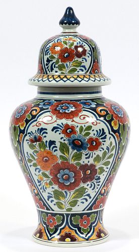 OUD DELFT, DUTCH POTTERY COVERED JAR, H 15" W 8" 