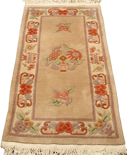 CHINESE HAND WOVEN ORIENTAL RUG, W 27" L 4'6" 