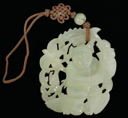 CHINESE JADE CARVING C 1920 H 2.2" W 1.7" 