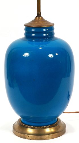BLUE POTTERY TABLE LAMP 