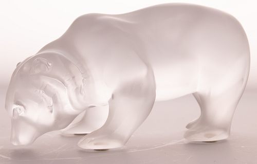 LALIQUE FRANCE FROSTED CRYSTAL BEAR, H 4", W 7"