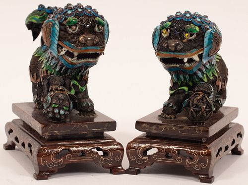 CHINESE ENAMEL DECORATED FOO DOGS, C. 1960, PAIR, H 4", L 4"