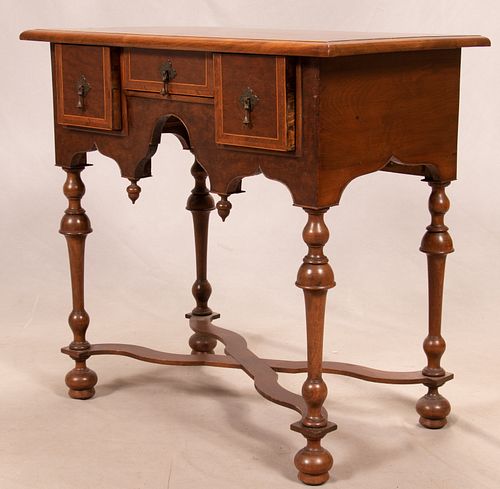 WILLIAM AND MARY STYLE WALNUT SIDE TABLE, H 30", W 31"